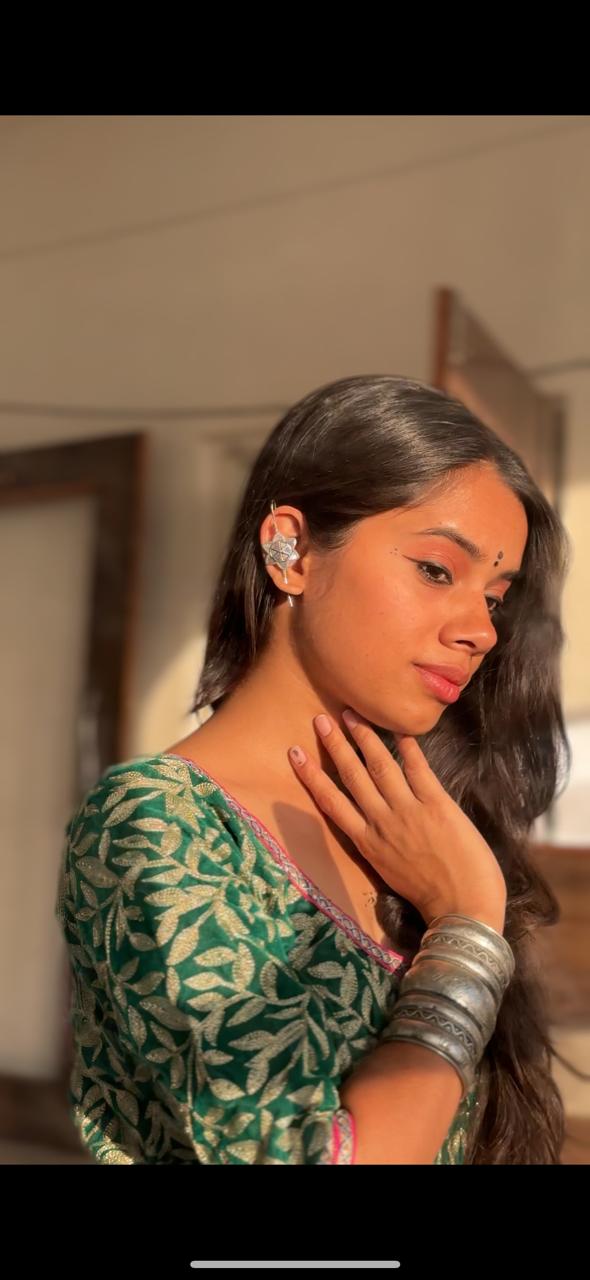 Oxidized Silver Floral Ear Cuff for Women | Ethnic Kaanphool Style